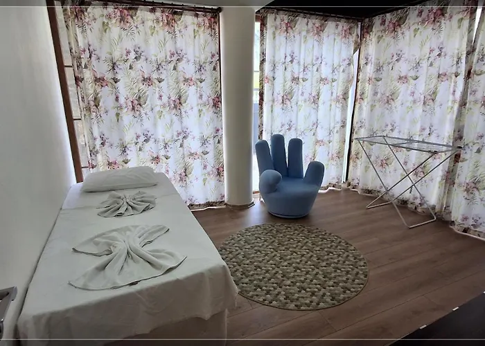 Crocus - Private 3 Bedroom In Ovacik *