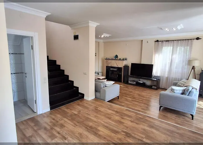 Crocus - Private 3 Bedroom In Ovacik فيلة *