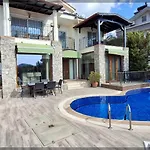 Crocus - Private 3 Bedroom In Ovacik וילה
